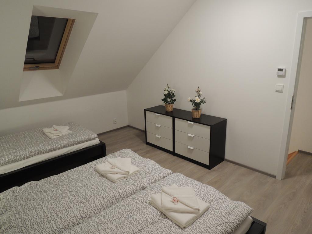 Apartmany Hlohovec Buitenkant foto