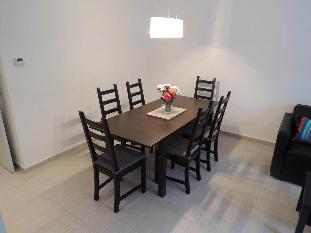 Apartmany Hlohovec Buitenkant foto