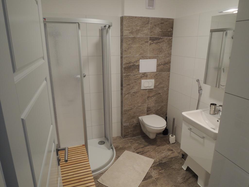 Apartmany Hlohovec Buitenkant foto