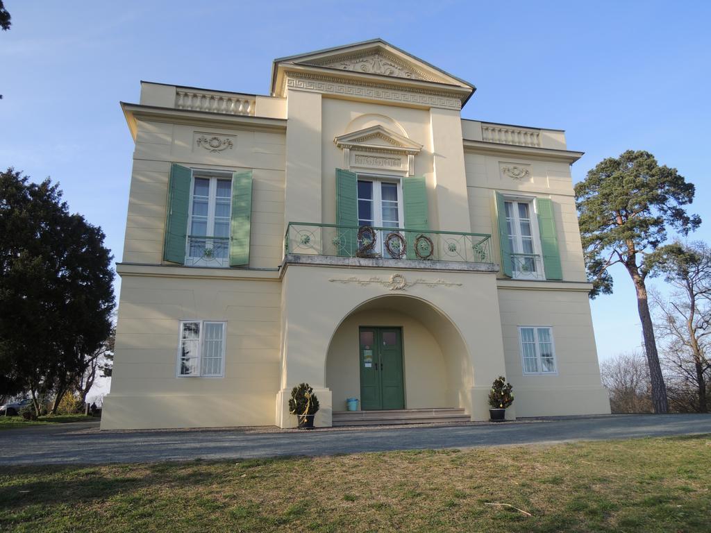 Apartmany Hlohovec Buitenkant foto