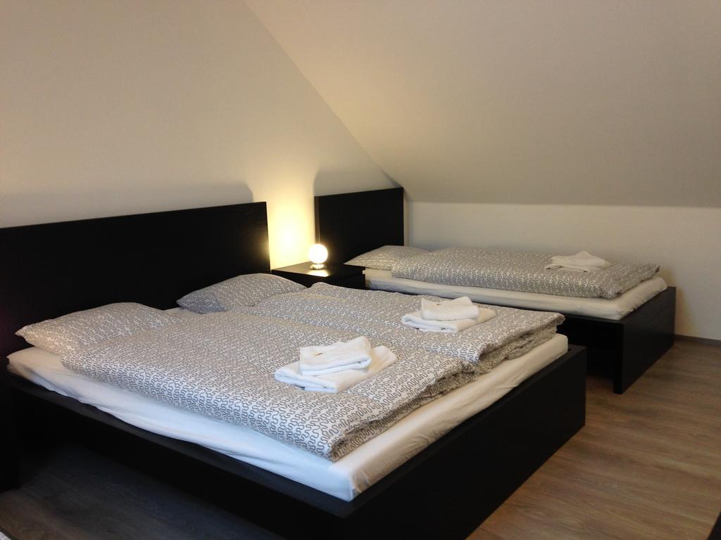 Apartmany Hlohovec Buitenkant foto