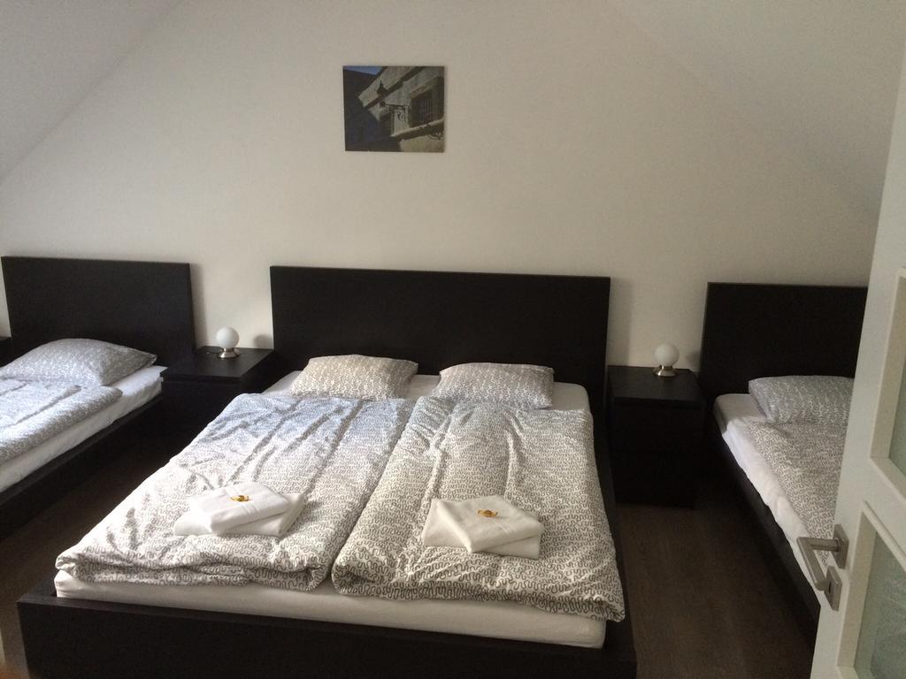 Apartmany Hlohovec Buitenkant foto